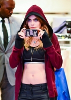People & Parties - Cara Delevingne