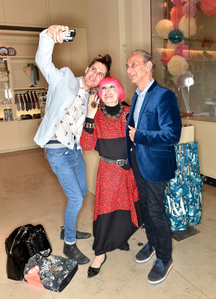 People & Parties - Nabil Nayal, Zandra Rhodes and David Emanuel